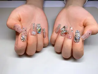 ネイル salon Dahlia所属・サロンダリア Naoのネイルデザイン