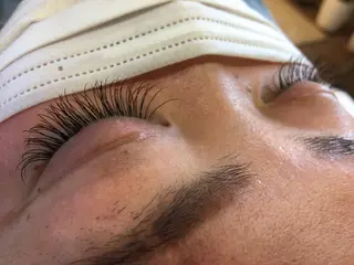 マツエク・マツパ ヘアーインスタジオディアーズ所属・仁平 千賀子のマツエク・マツパデザイン