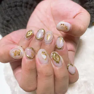 ネイル The Best Beauty受付担当のヘアスタイル