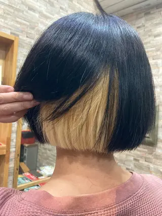 ショート カラー さろんどぷてぃ所属・林 一美のヘアスタイル