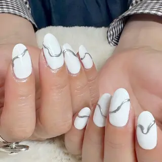 ネイル glossnail MIKIのネイルデザイン