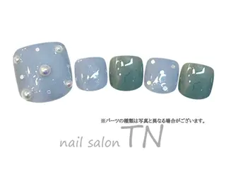 ネイル 矢川 まどかのネイルデザイン