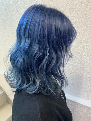 ミディアム 🧨ブリーチー×ボブ レイヤー💎じゅえるのヘアスタイル