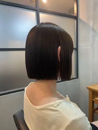 ショート 栗本 陽香/顔周りレ イヤー/透明感カラーのヘアスタイル