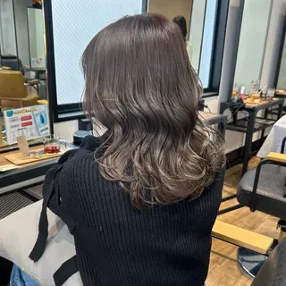 セミロング カラー otoha✳︎ くすみカラーのヘアスタイル