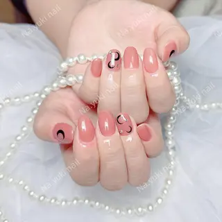 ネイル Queenie 🦋のネイルデザイン