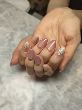 ネイル ネイル&アイリッシュサロン　タイムズスクエア所属・山野 小春のネイルデザイン