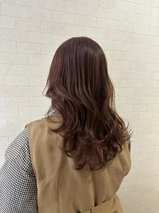 ロング カラー 大人レイヤー& 透明感カラー💄のヘアスタイル