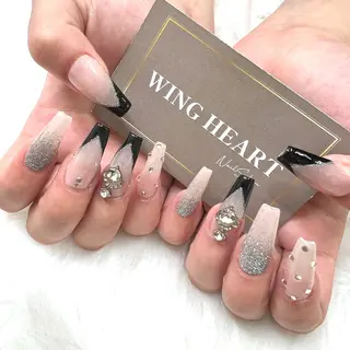 ネイル I. AYUMIのネイルデザイン