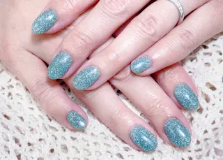 ネイル 小島 阿佑美のネイルデザイン