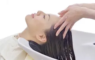 kaho/ 透明感カラー🫧のヘアスタイル