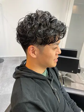 メンズ YinYang所属・川﨑 章弘のヘアスタイル