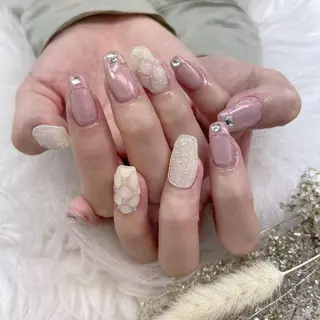 ネイル 🦋ネイルサロン ブラン🌈ゆりのネイルデザイン