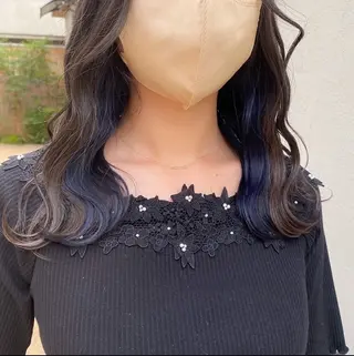 カラー 大塚 実優のヘアスタイル