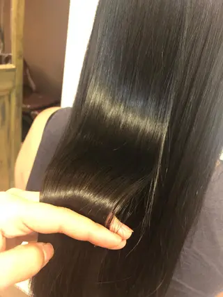 ロング カラー ヘアアレンジ 🕊鈴木李歩🤍 /似合わせカットのヘアスタイル