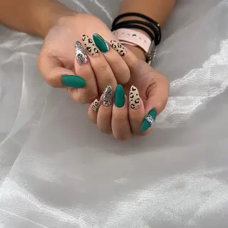 ネイル eub. kanamoriのネイルデザイン