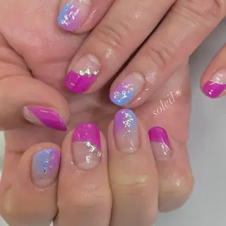 ネイル 粟津 美紀のネイルデザイン