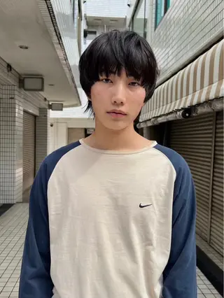 ミディアム モモセ ユメトのヘアスタイル