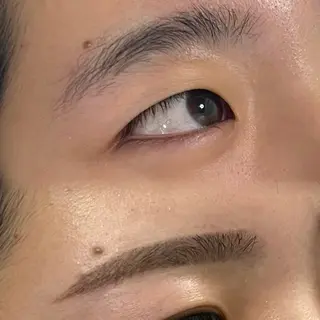 アイブロウ Luxxe_nu.所属・Luxxe_nu.浅 岡のマツエク・マツパデザイン