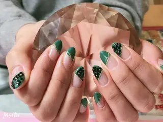 セミロング カラー ネイル SINCERELY シンシアリー🌈のネイルデザイン