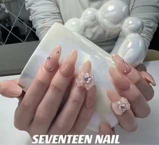 ネイル seventeen nail新宿西口店のネイルデザイン