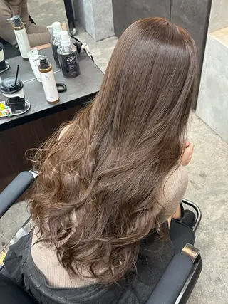 ロング カラー ブリーチなしWカラー 赤み消し/ユウゴのヘアスタイル