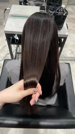 ロング neo.所属・🎀neo.RIN/ 透け感艶カラー🎀のヘアスタイル