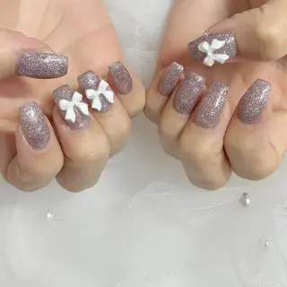 ネイル 𝓇𝒶𝓃𝒶𝓃 𝓃𝒶𝒾𝓁のネイルデザイン