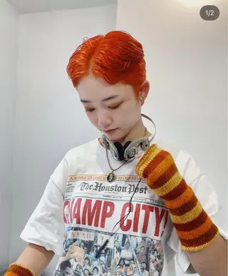 ショート カラー 楪 yuzuriha所属・Saaya/レイヤー /ブリーチ/ブロンドのヘアスタイル