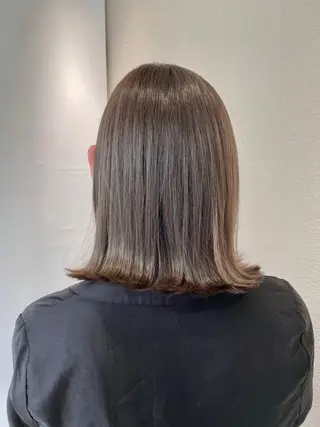 ミディアム カラー ヘアサロンジプソ【旧ライラ】所属・佐々木 美帆のヘアスタイル