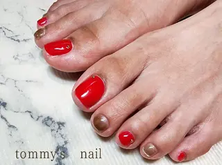 ネイル tommy's nail所属・福岡/若よもぎ蒸し 全身美容が叶うサロンのネイルデザイン