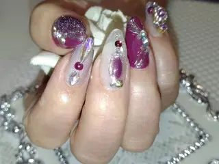 ネイル エステとネイル ローズコンフォートのネイルデザイン