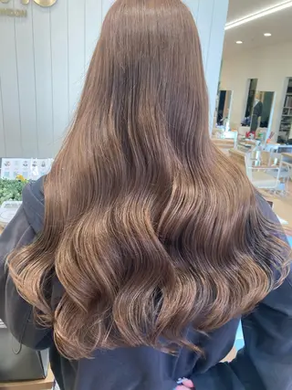 ロング むらたみずき /大宮ブリーチカラーのヘアスタイル