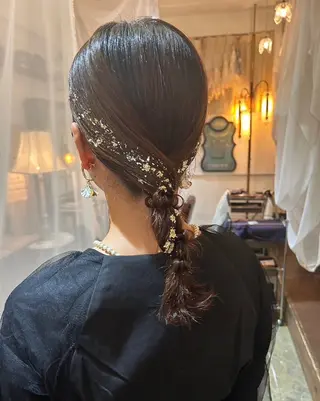 セミロング ヘアアレンジ Arrows(アローズ)所属・個性的🩰⭐︎盛岡 🧿タテイシアイカのヘアスタイル