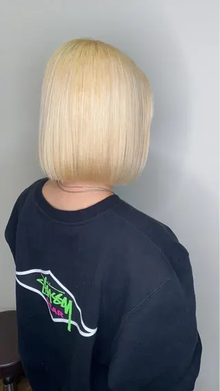 ミディアム カラー tonie所属・藤原 凌兵のヘアスタイル