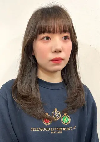 セミロング 韓国ヘア 🎀華澄のヘアスタイル