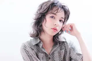 ミディアム Ash 店長　山下達也のヘアスタイル