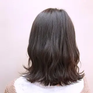 ロング THREE  mark所属・河田 日和のヘアスタイル