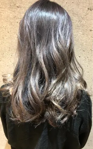 セミロング カラー 久保 敏之のヘアスタイル