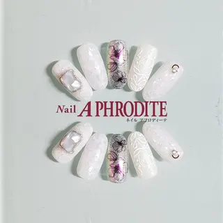 ネイル Nail  Aphroditeのネイルデザイン