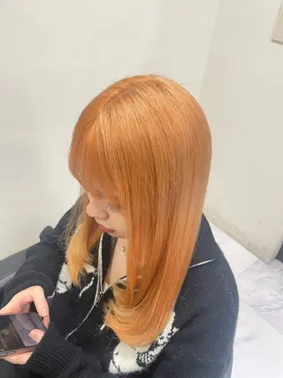 セミロング カラー 🐥くまがい💛 ダブルカラー／パーマのヘアスタイル