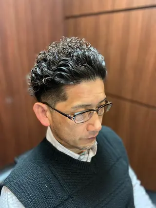 ミディアム パーマ ヘアアレンジ メンズ Kenny ケニーのヘアスタイル