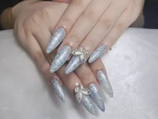 ネイル ルラワンネイル エンのネイルデザイン