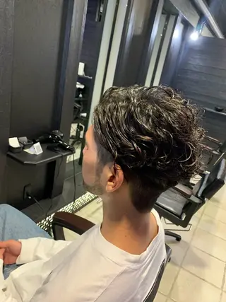 ミディアム メンズ メンズパーマ/難波/ 心斎橋　室園亮佑のヘアスタイル