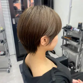 ショート 艶髪/縮毛矯正 🫧辻野海羽のヘアスタイル