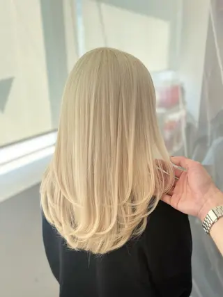 ロング カラー GaKu/ハイトーン /ブリーチ/レイヤーのヘアスタイル