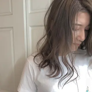 セミロング 🌸ハイトーン 新田　廉 🌸のヘアスタイル