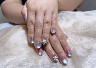 ネイル 清縁所属・（大垣）ネイル奈々 奈々のネイルデザイン