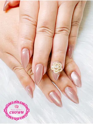 ネイル CROWN プライベートサロンのネイルデザイン