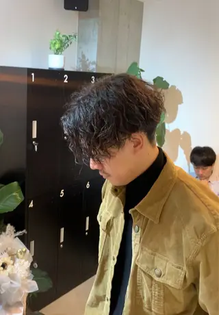 ミディアム パーマ メンズ ATRAS所属・パーマエキスパート 🧑‍🦱WALLYのヘアスタイル